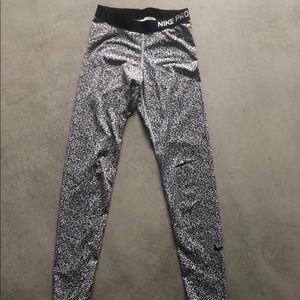 Nike Pro full length leggings